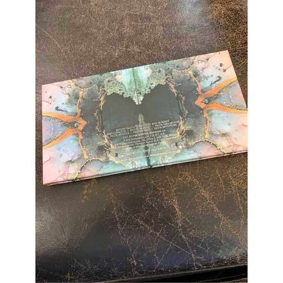 Morphe Ashley strong affirmation magic artistry palette - Picture 3 of 7